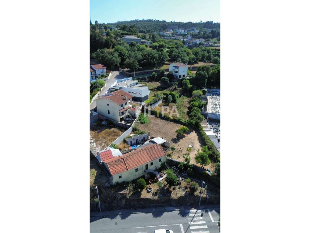 Moradia térrea para reconstrução no centro de Valongo-19