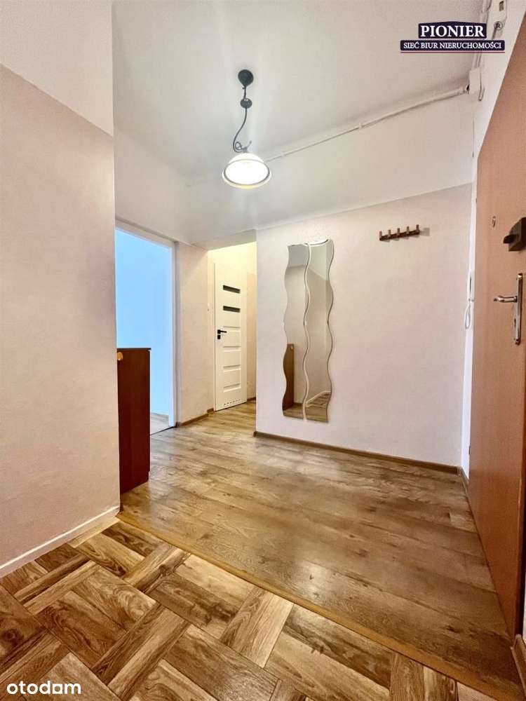 Katowice Kostuchna obszerna kawalerka-1