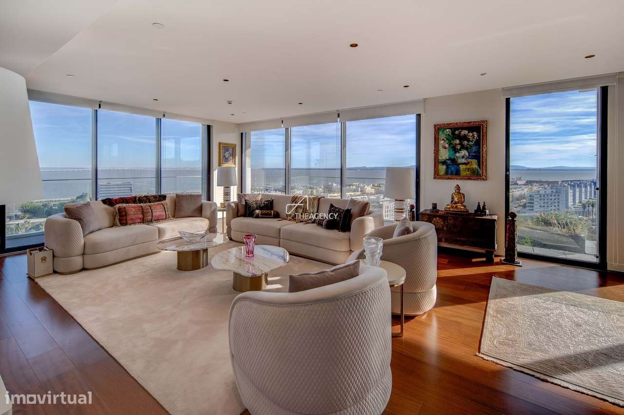 Apartamento T4 com deslumbrantes vistas rio no Parque das Nações - Grande imagem: 1/48