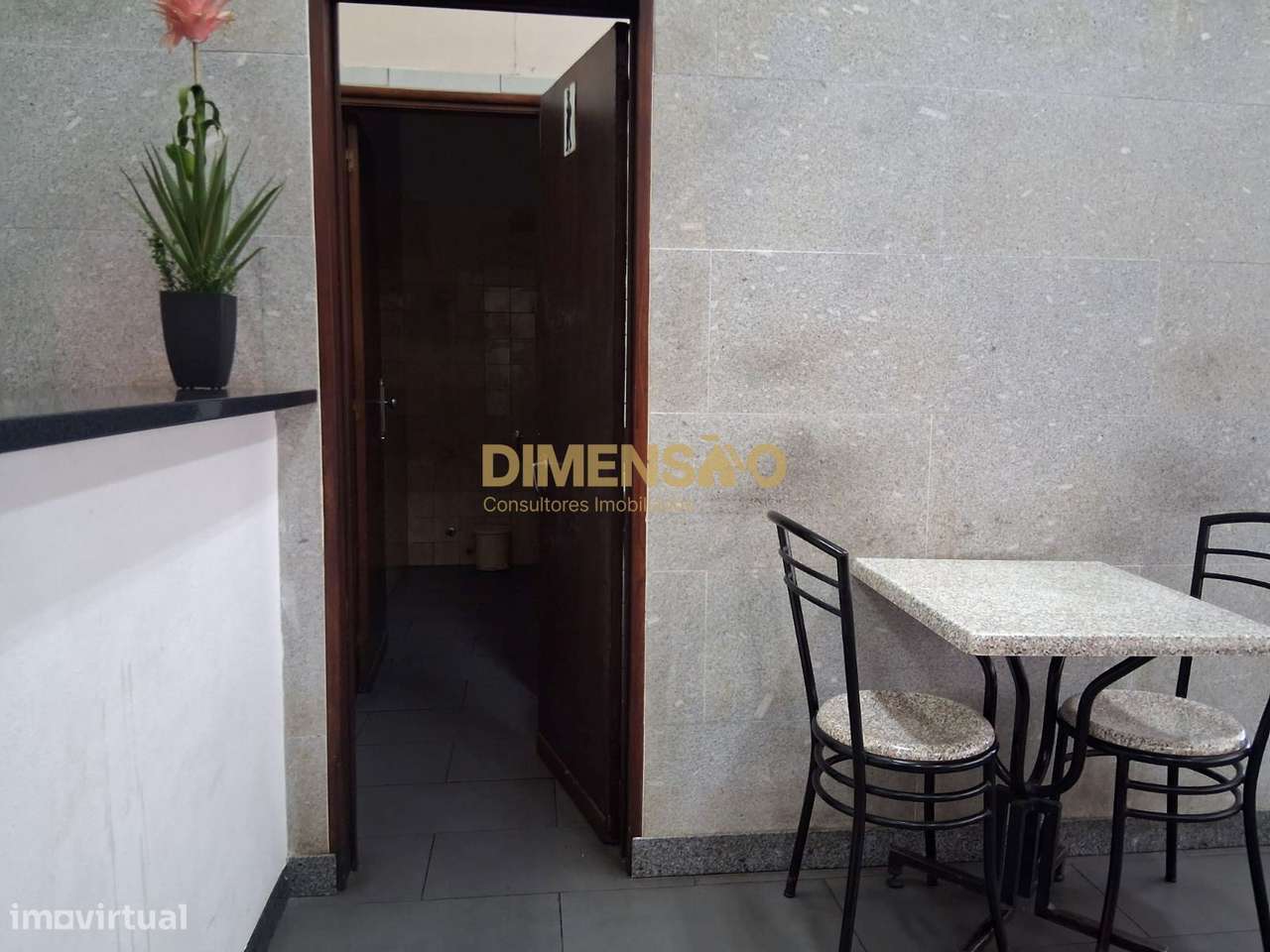 Trespasse de Café/Restaurante DCI136-16