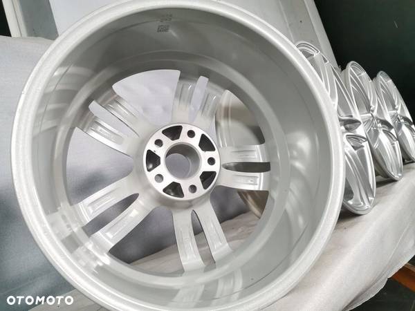 felgi 18 5x112 BMW G30 G31 6 GT G32 G11 G12 - 7