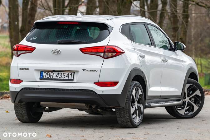 Hyundai Tucson 1.7 CRDI BlueDrive GO 2WD - 5