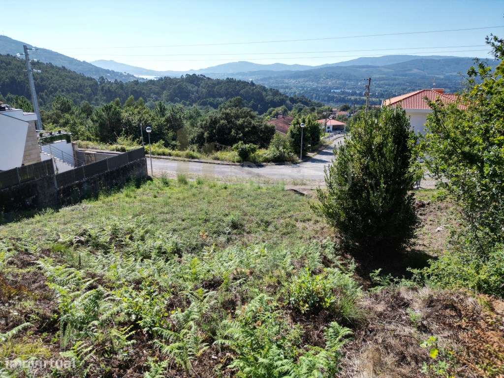 Lote de terreno com 936m2, projeto aprovado e vistas rio!-10