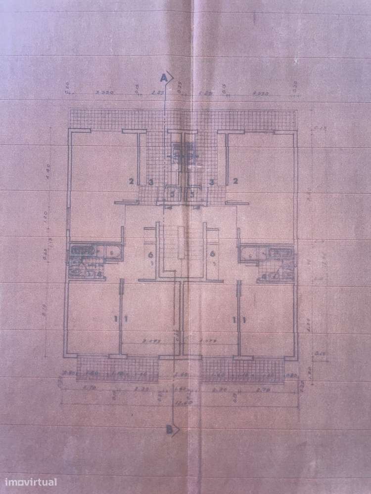 Prédio - 8 T2 + Sótão - Póvoa de Santa Iria-4
