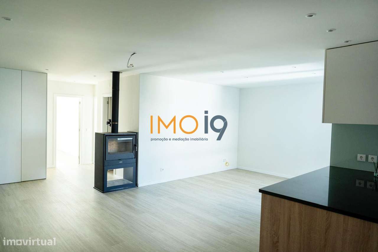 Apartamento T2 - Grande imagem: 2/26