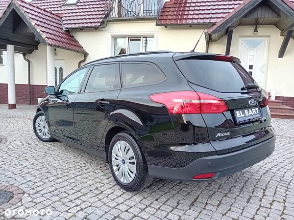 Ford Focus 1.5 TDCi Black Edition - 19