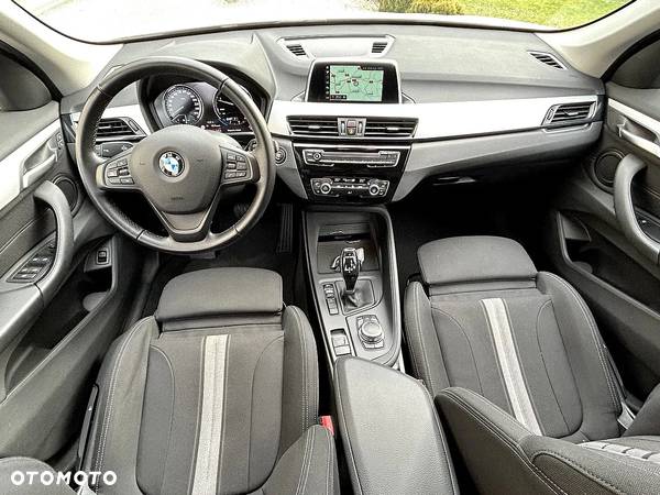 BMW X1 xDrive18d - 22