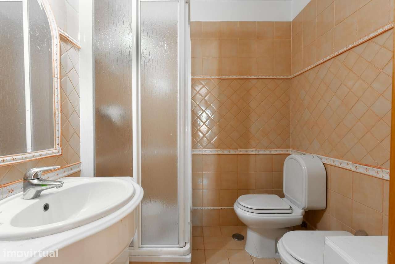 Moradia Geminada T5 + 2 com estacionamento, Alcabideche, Cascais-18