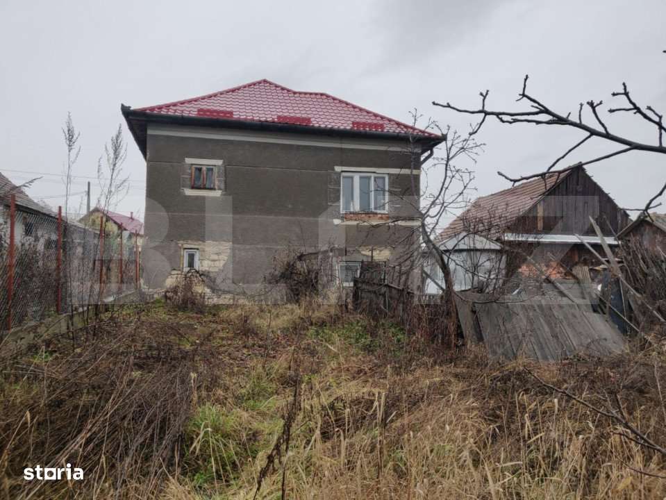 Casa demolabila, teren 1000 mp, zona Corusu - Imagine principală: 2/5