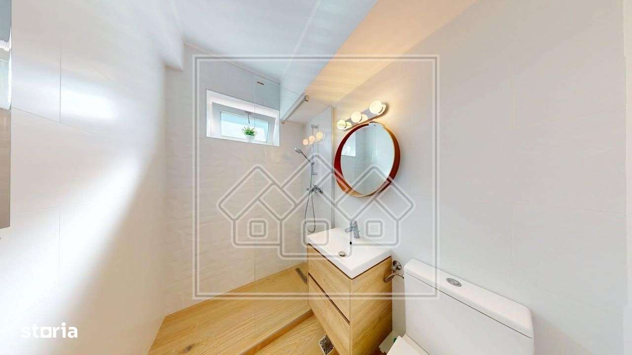 Ap cu 3 camere+pivnita mare, 68 mp utili, situat in zona Ultracentrala-13