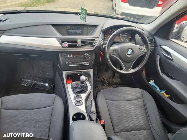 Dezmembram/Piese BMW X1 2011 - 5