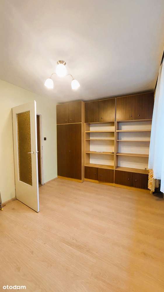 Okazja inwestycyjna| 45 m2 |bd. układ | blisko tramwaj-2