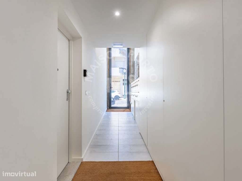 Apartamento T1 Duplex Totalmente Equipado e Mobilado no Bonfim, Porto-31