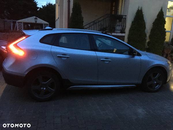 Volvo V40 Cross Country D3 Geartronic Summum - 22