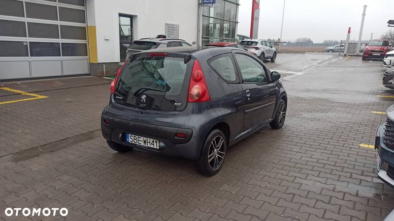 Peugeot 107 - 4