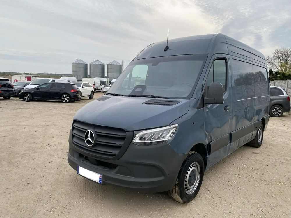 Mercedes-Benz Sprinter 2024