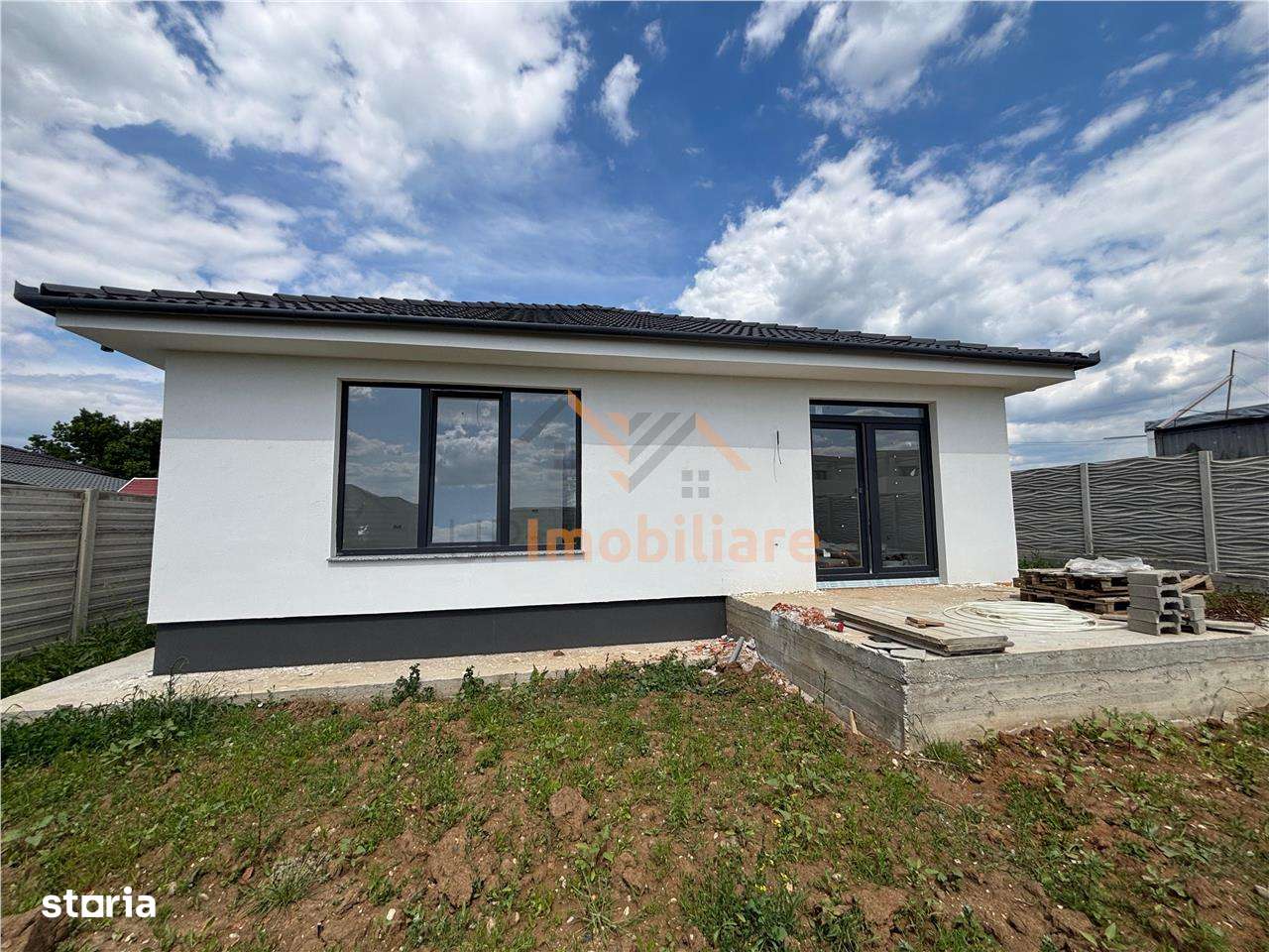 CASA NOUA ZONA ONCEA PLAN PARTER 4 CAMERE2 BAI - Imagine principală: 1/4