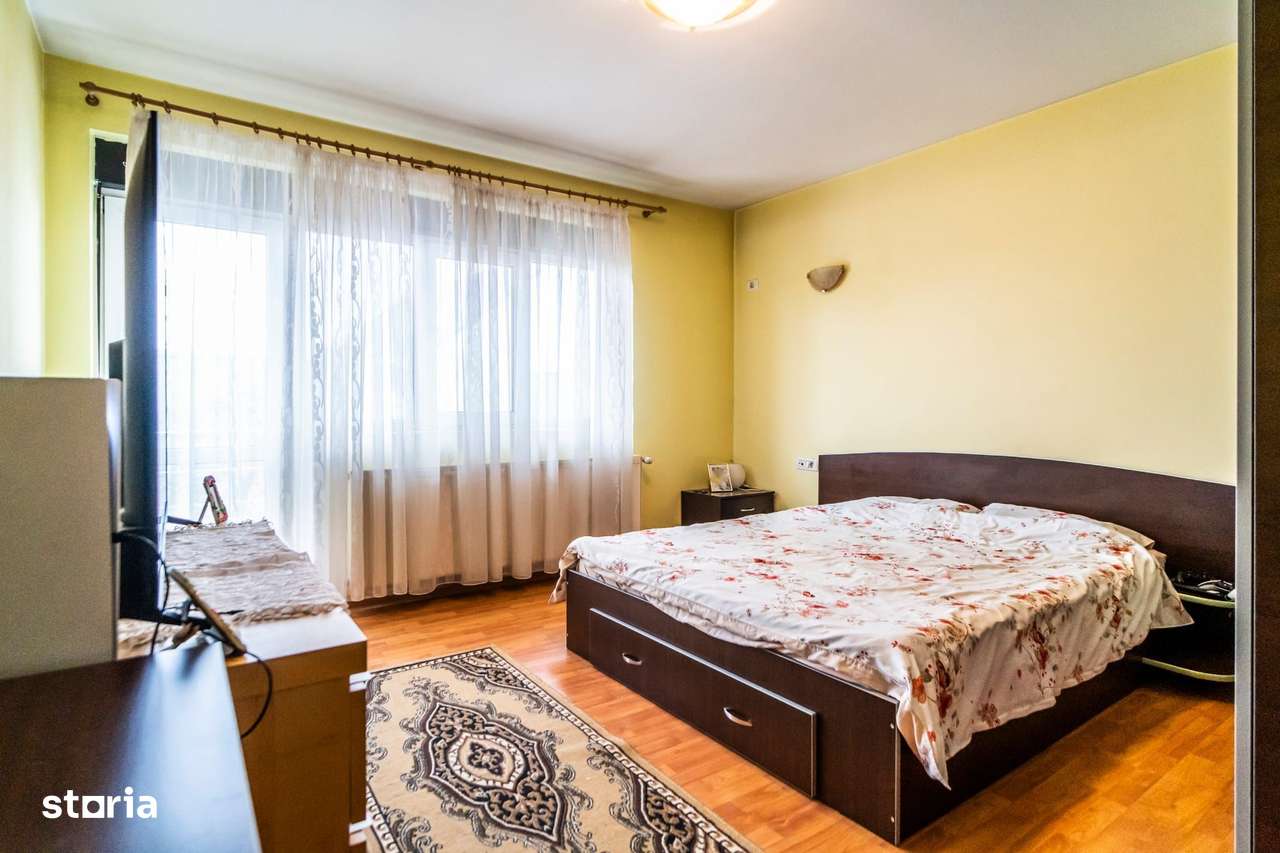 CIOROGARLA - DARVARI, casa 5 camere, P+1Et+Pod, teren 434, statie STB-5