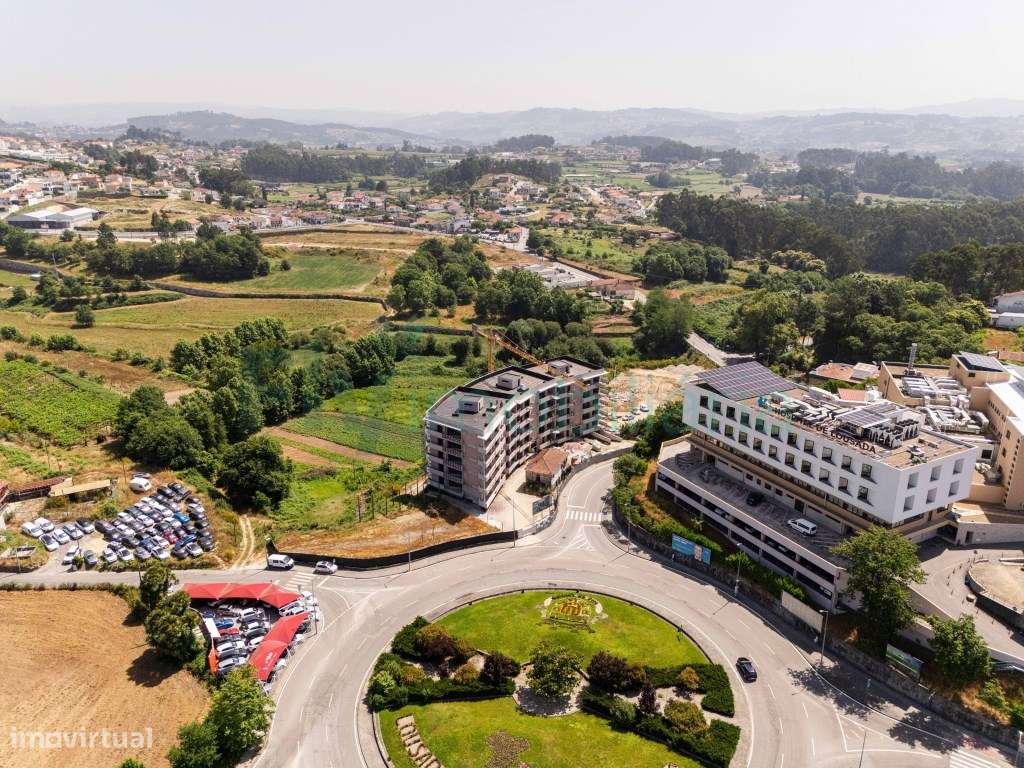 Apartamento T3 com excelente áreas em Lousada-56