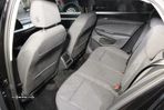 VW Golf 1.0 eTSI Life DSG - 11