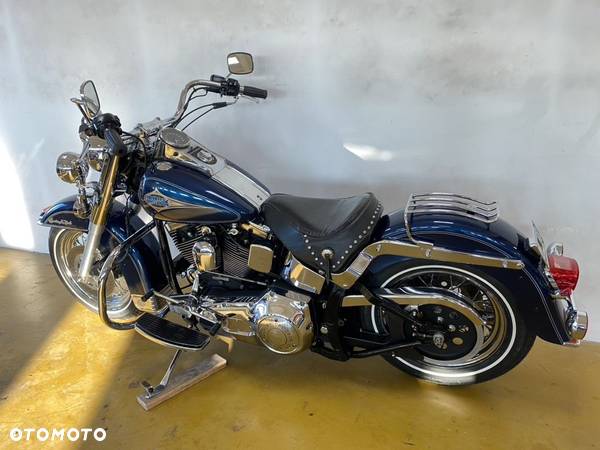 Harley-Davidson Softail Heritage Classic - 16