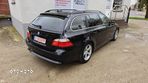 BMW Seria 5 520d Touring - 13