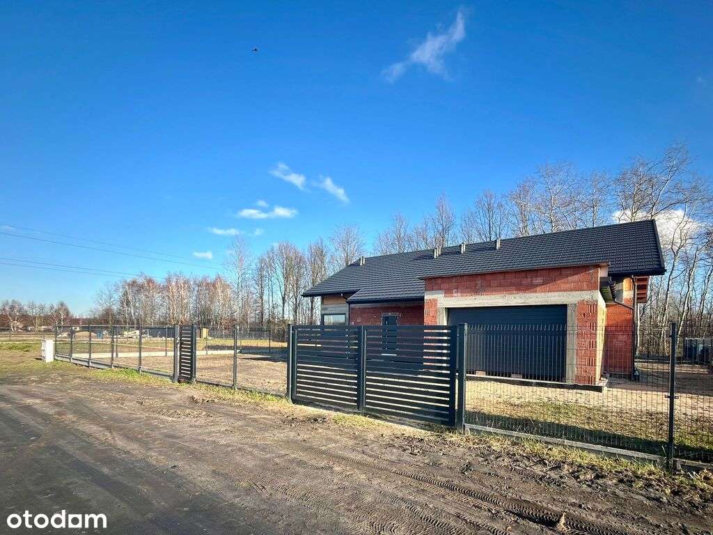 Parterowy dom koło Dobronia-3