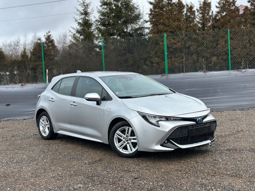 Toyota Corolla Seria E21 2020