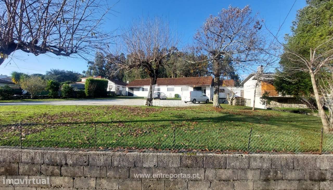 Venda de propriedade multifuncional, Tregosa, Barcelos - Grande imagem: 3/45