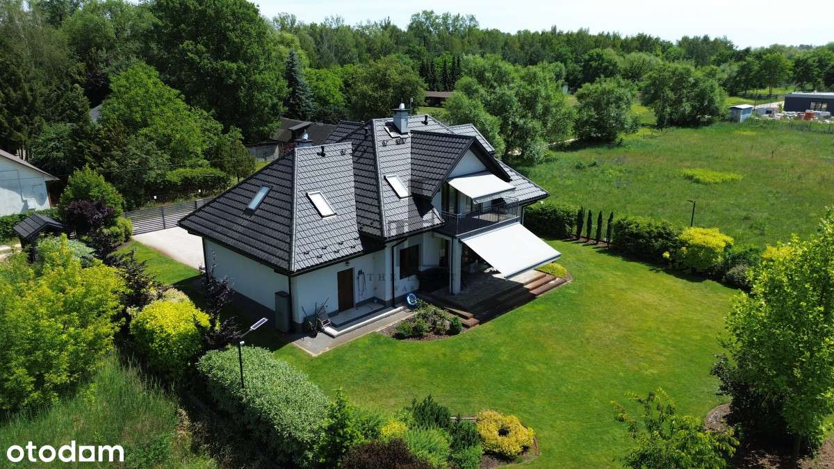 Dom wolnostojący 186 m2 na dużej działce 1603 m2