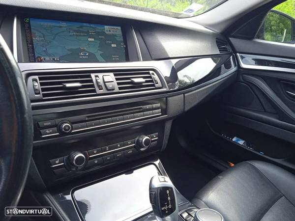BMW 520 d xDrive Line Luxury Auto - 15