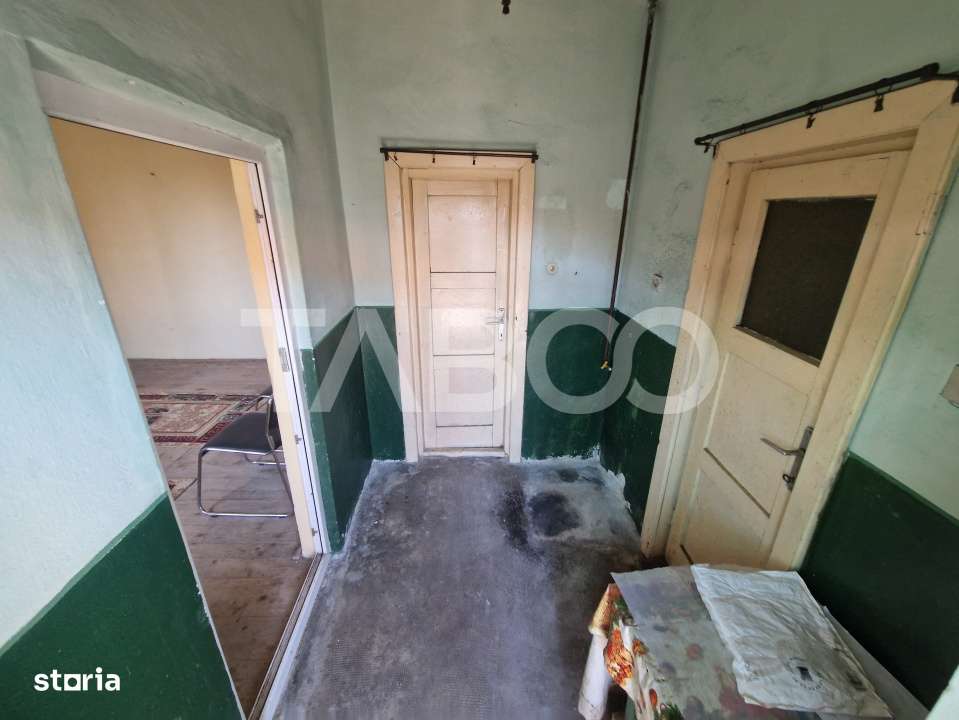 Casa de vanzare 3 camere 90 mpu teren liber 1192 mp in Comuna Mandra - Imagine principală: 5/10