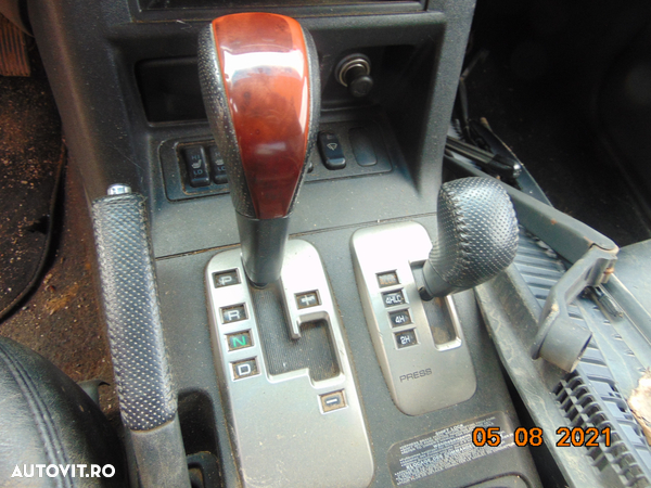 Carenaj aparatori noroi fata mitsubishi Pajero 2004 SUV Argintiu - 4