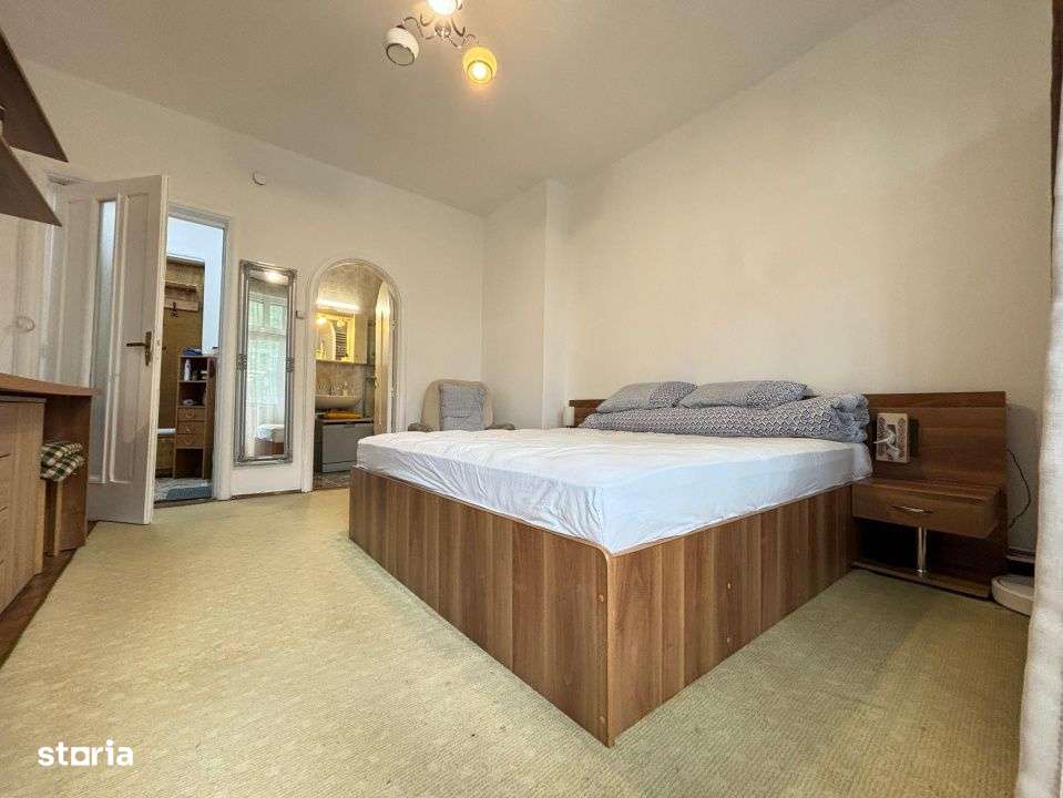 Garsoniera de la Drept, etaj 1, 28 mp, mobilata, centrala, 5 min metro - Imagine principală: 3/15