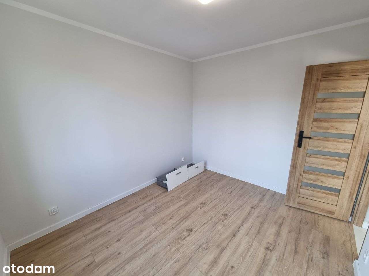 dwa pokoje, balkon, po generalnym remoncie, Kalwar-9