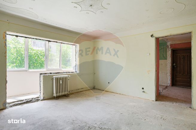 Apartament 2 camere, etaj 1, Micalaca, zona Orizont-8
