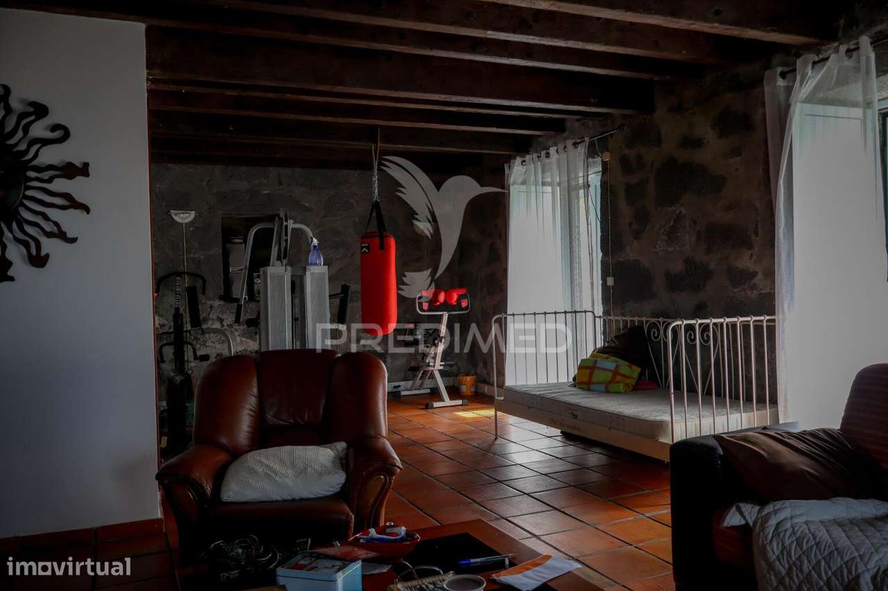 Moradia T3 para venda em Santo Amaro, Concelho das Velas - Grande imagem: 2/5