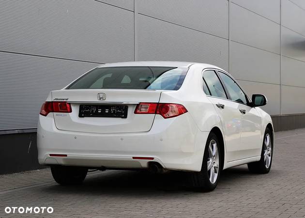 Honda Accord 2.0 Elegance - 8