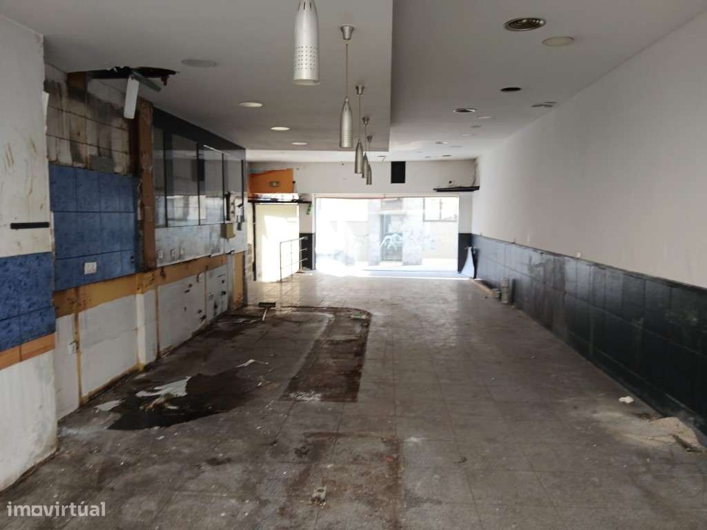 Loja - centro da cidade - comércio ou restauração - Grande imagem: 4/5