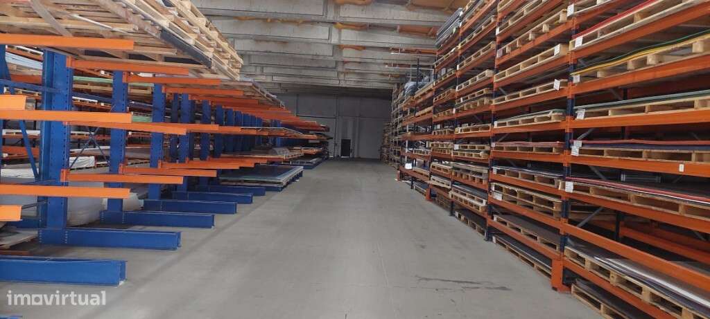 Armazém para arrendar no Cacém - Sintra - Grande imagem: 4/13