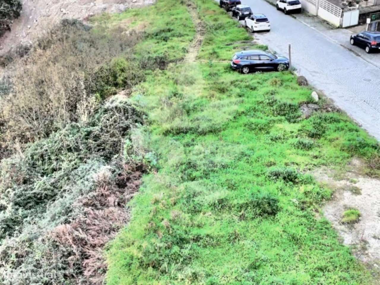 Vende-se terreno para construção em Lagos-10