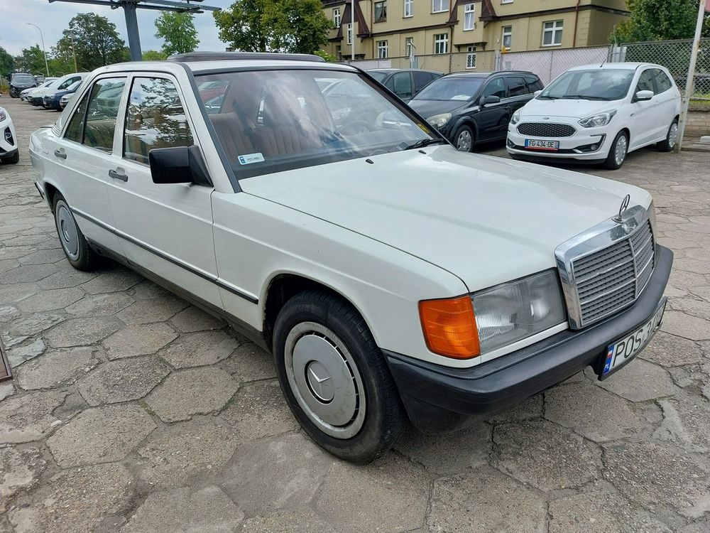 Mercedes-Benz 190 1987