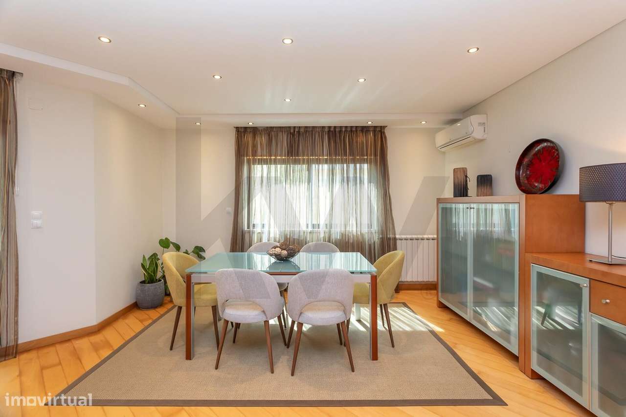 Apartamento T4 com 2 Suites e varandas em Alcabideche - Grande imagem: 5/25