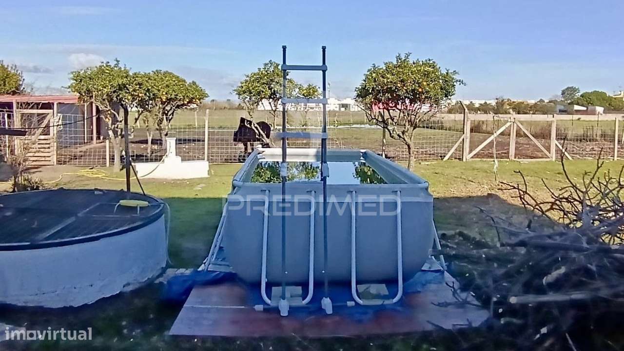 Moradia T3 + 2 com ampla área externa-12