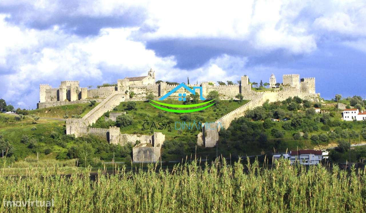 Moradia semi-nova nunca habitada-33