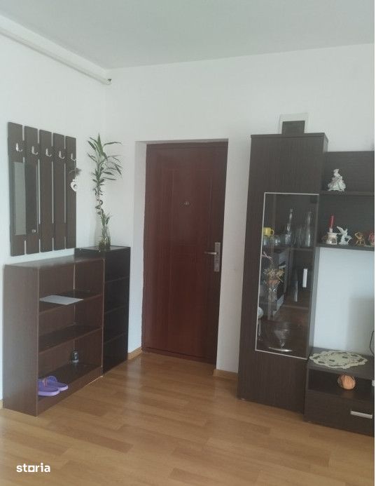 Apartament de 3 camere, 65mp, 2 balcoane, parcare, strada Salcamului,