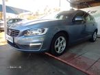 Volvo V60 2.0 D2 Momentum - 4