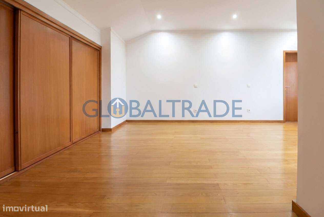 Duplex T2+1 com vista mar em Canidelo-27