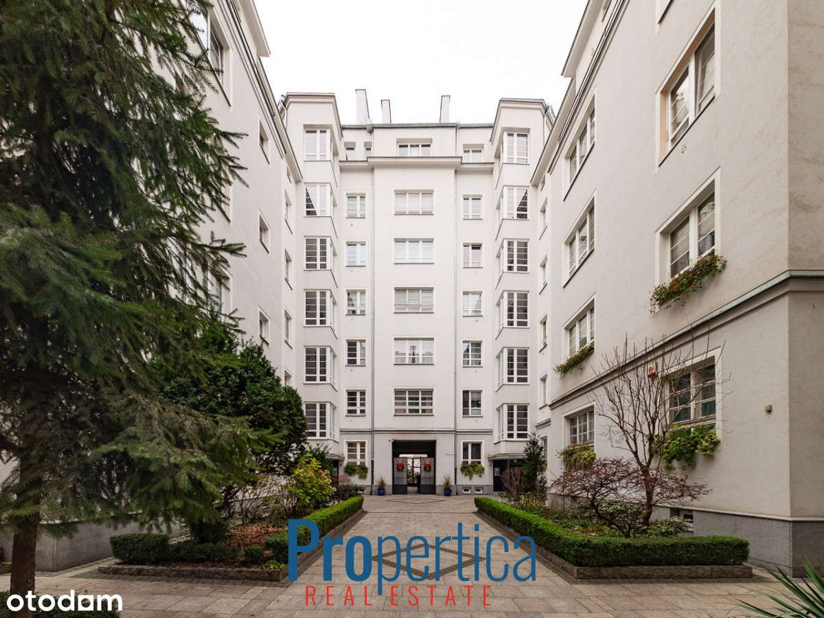 Ciche mieszkanie w przedwojennej kamienicy - 71 m²-0