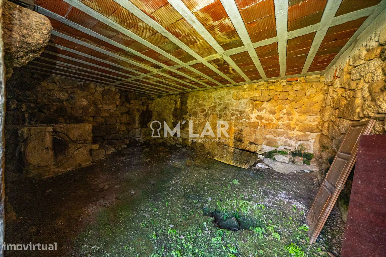 Quinta com 1700 m2 em Midões, Barcelos-18